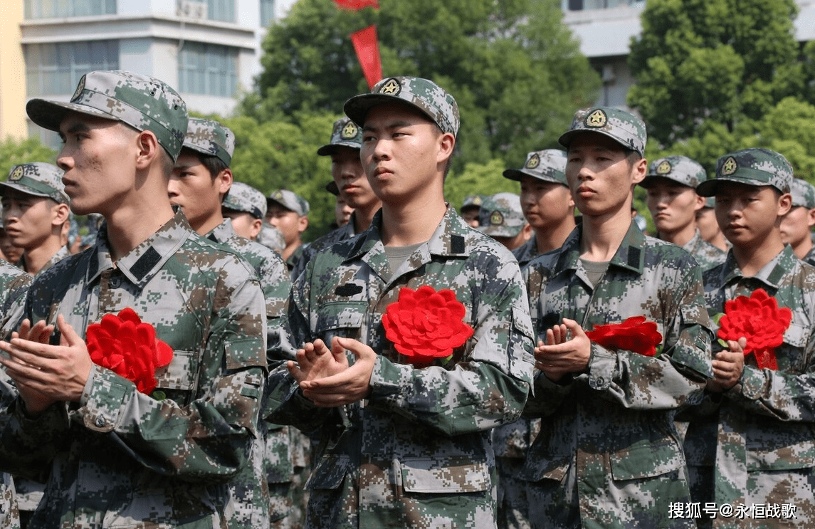 大專生選擇部隊當(dāng)兵的利弊分析，并非所有大專生都應(yīng)該拒絕軍旅生涯，大專生選擇軍旅生涯的利弊分析，軍旅并非所有大專生的唯一選擇，但需理性看待利弊得失。