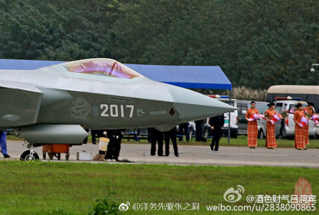 殲-20模型，探索中國先進(jìn)戰(zhàn)機模型的魅力，殲-20戰(zhàn)機模型，揭示中國先進(jìn)戰(zhàn)機模型的魅力與風(fēng)采