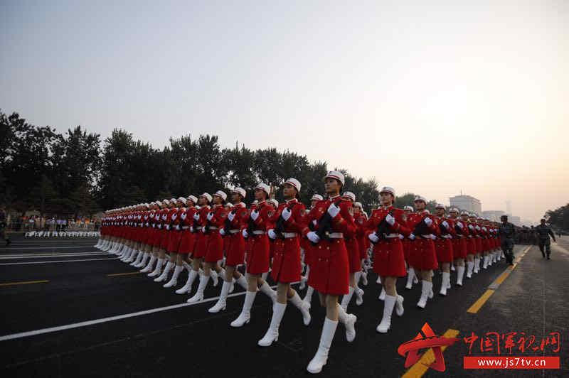 中華軍事網(wǎng)頭條，聚焦軍事熱點，解讀全球軍情，中華軍事網(wǎng)聚焦全球軍事熱點，深度解讀最新軍情動態(tài)