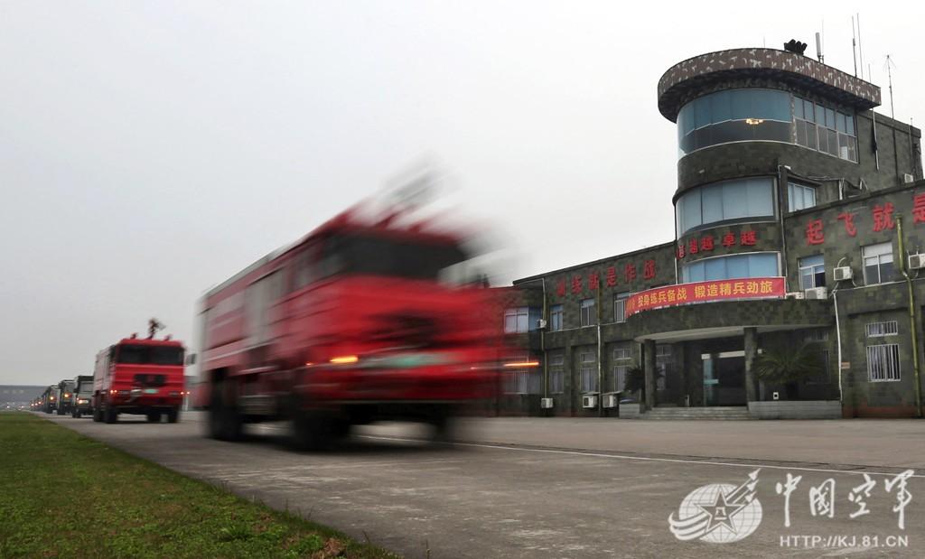 世界空軍排名，全球空中力量的巔峰對(duì)決，全球空軍力量巔峰對(duì)決，世界空軍排名揭秘