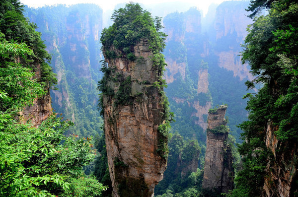 張家界旅游攻略，探索神秘的自然奇觀，玩轉張家界，張家界旅游攻略，探索自然奇觀，暢游神秘之地