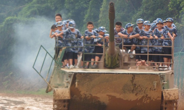 軍事夏令營的活動內(nèi)容，體驗軍旅生活，培養(yǎng)綜合能力，軍事夏令營，體驗軍旅生活，培養(yǎng)綜合能力之旅