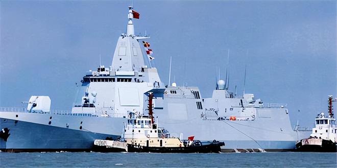 058型導(dǎo)彈驅(qū)逐艦