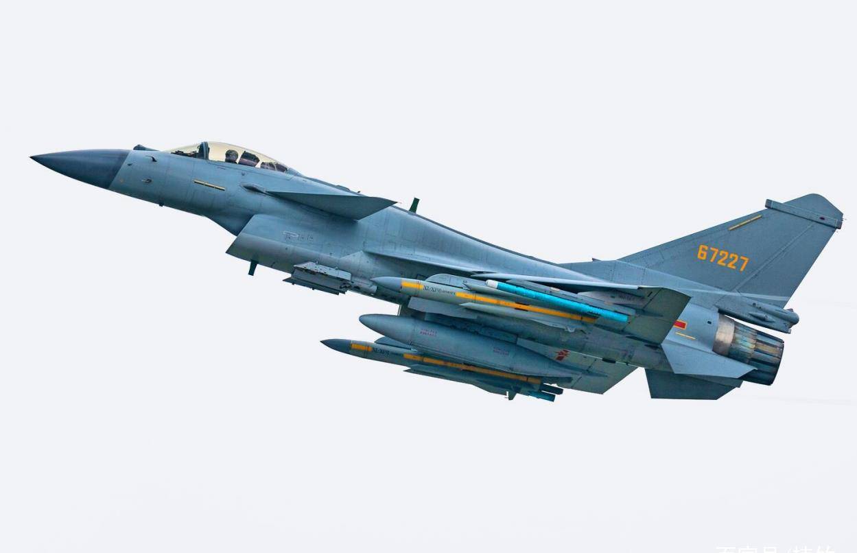 殲-10C戰(zhàn)斗機性能水平深度解析，殲-10C戰(zhàn)斗機性能全面深度解析